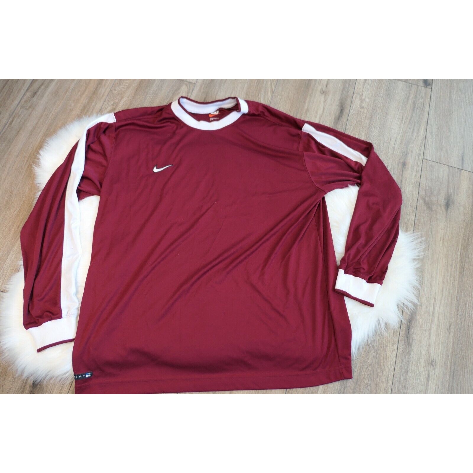 Nwot Rare Vintage 90s Nike Mens Xl Polyester Maroon Long Sleeve Shirt